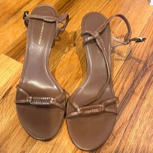 Banana Republic Gemma leather sandals in Whiskeyy color, size 8.5